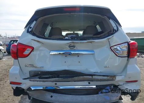 2019 Nissan Pathfinder Sv z USA, uszkodzony, nr VIN 5N1DR2MN2KC582916